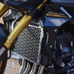 Honda CB1000 Hornet 2025 Zubehör - Kühlerschutz