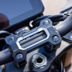 Honda CB1000 Hornet 2025 Zubehör - Lenkerbrücke